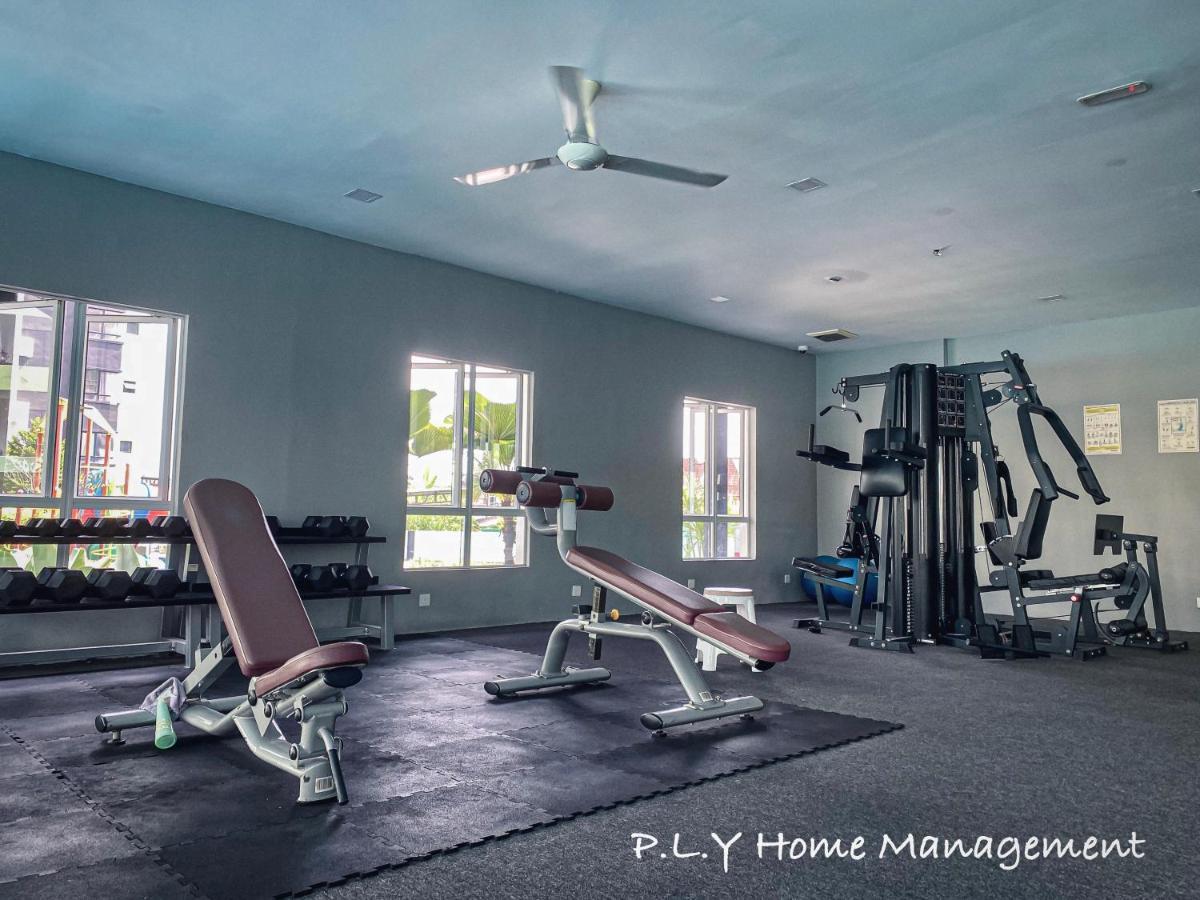 Apartment Crystal Cozy Poolview Netflix Waterpark@ Station 18 Ipoh